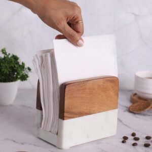 Napkins & napkin holders